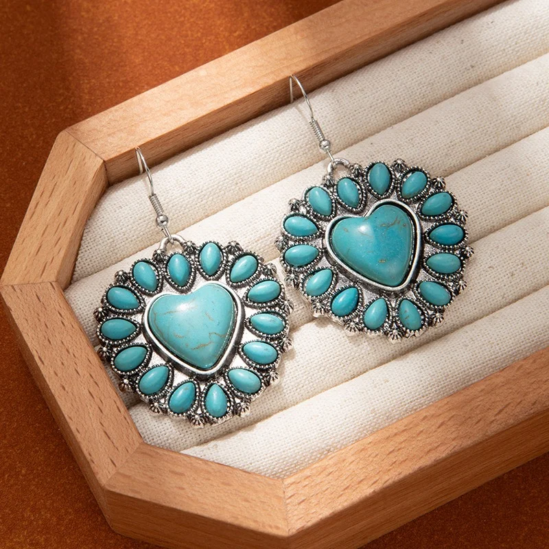 Turquoise dangling earrings hearts shape