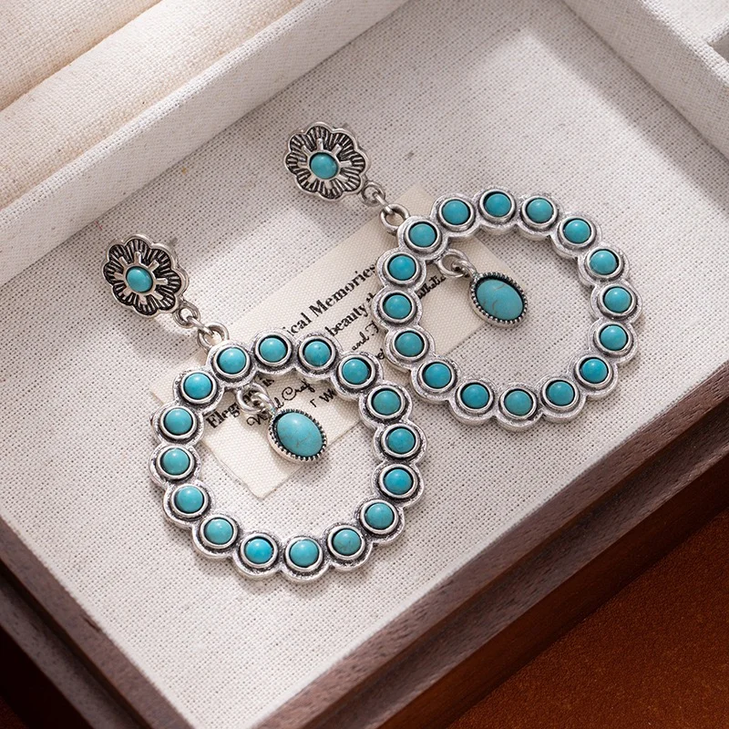 Big ring dangles earrings turquoise beads western style