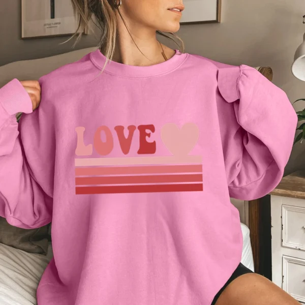 Women's T-shirt Tops Loose, Fashionable And Casual  Valentine's Day Print Round - Image 25