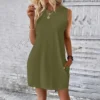 Women's Casual And Fashionable Round-neck Sleeveless Printing Mid Length Dress. - Image 3